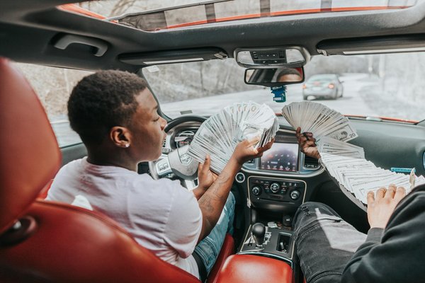 What Are the Key Factors Affecting UK Property Insurance Premiums?